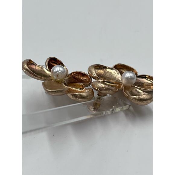 Designer Signed Gold Plated Blossom Flower White Pearl Stud Earrings - Picture 4 of 10